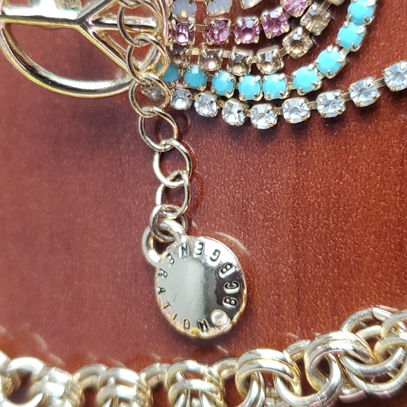 BCBG necklace and earrings set - Picture 3 of 5